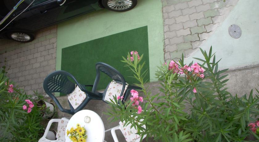 Garden 39 Vendégház Szeged Habitación foto