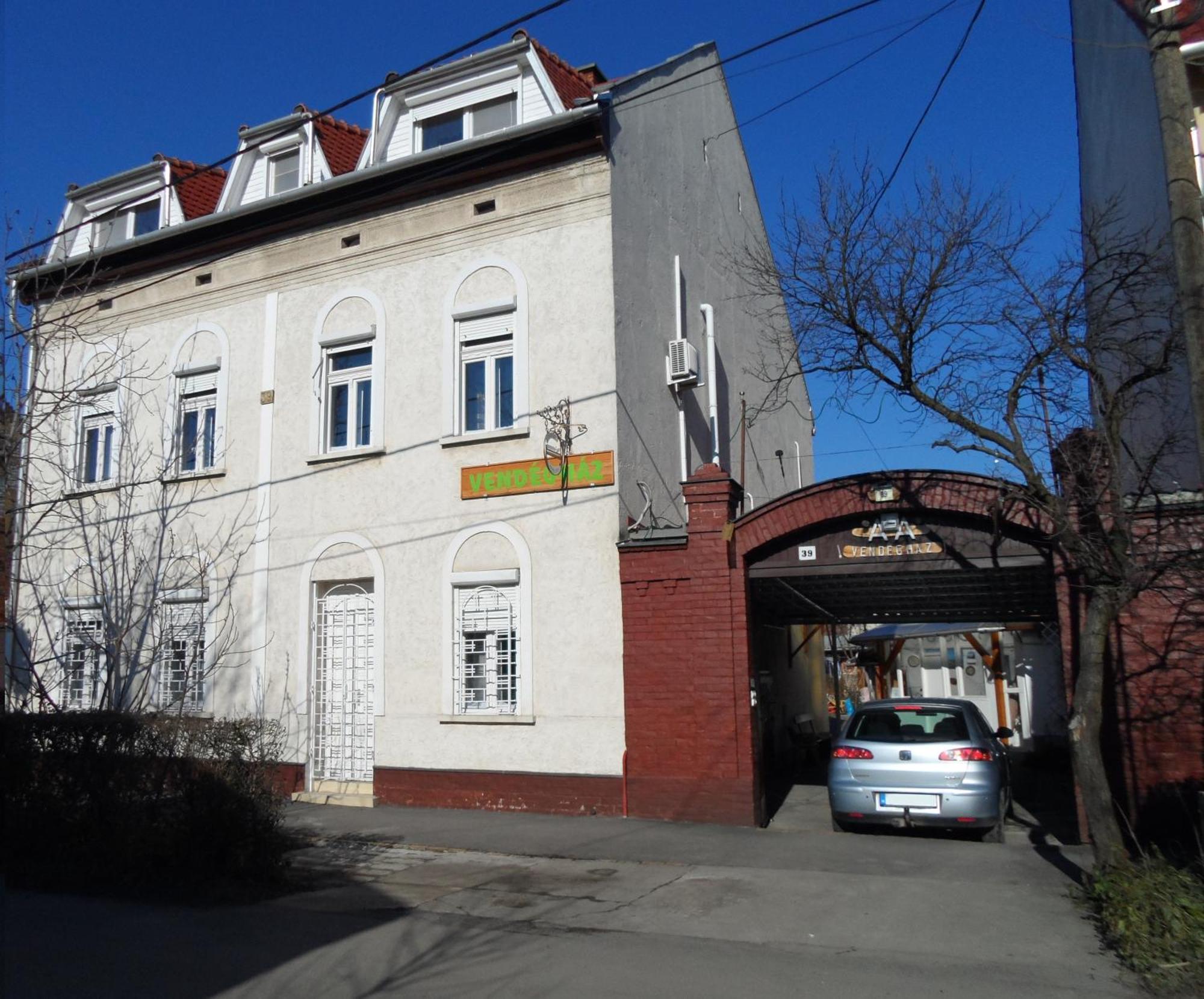 Garden 39 Vendégház Szeged Exterior foto
